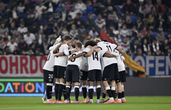 German national team team building, team circle in front of the start of the World Cup qualifier, international match, Germany vs. Luxembourg, PreZero Arena, Sinsheim, Baden-Württemberg, Germany
