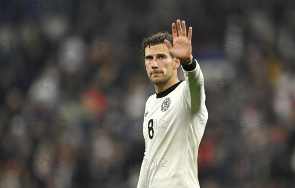 Leon Goretzka GER (08) thanks fans after the match Gesture Gesture World Cup qualifier, international match, Germany v Luxembourg, PreZero Arena, Sinsheim, Baden-Württemberg, Germany