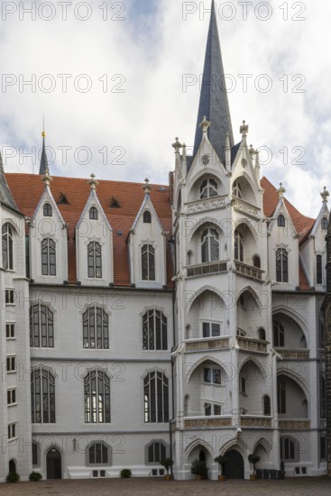 Inner courtyard of Albretsburg Castle, Domplatz, Meissen, Saxony, Germany