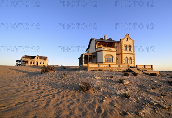 Mine manager's house, Kolmanskop, restricted diamond area, Karas region, Namibia