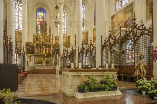 Hochaltar Stadtpfarrkirche St.Jakob, Straubing, Bayern, Deutschland