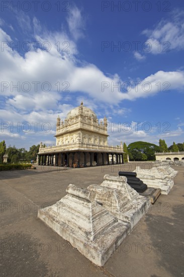 Gumbaz or mausoleum of Tipu Sultan and his family, Srirangapatna, Karnataka, India