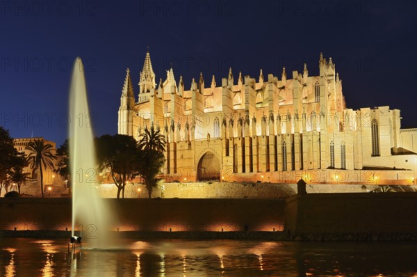 La Seu Cathedral or Cathedral of St Mary, Palma de Majorca, Majorca, Balearic Islands, Spain