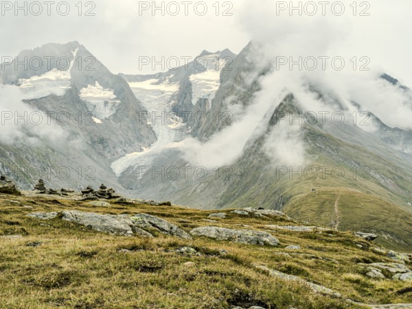 View from the Hohe Mut over to the Gaisbergferner and the Gurgler Kamm in the Ötztal Alps, Tyrol, Austria