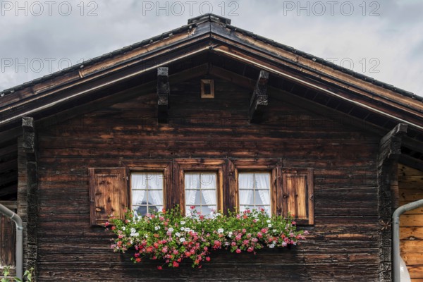 Chalet Dachgiebel, Arosa, Graubünden, Switzerland