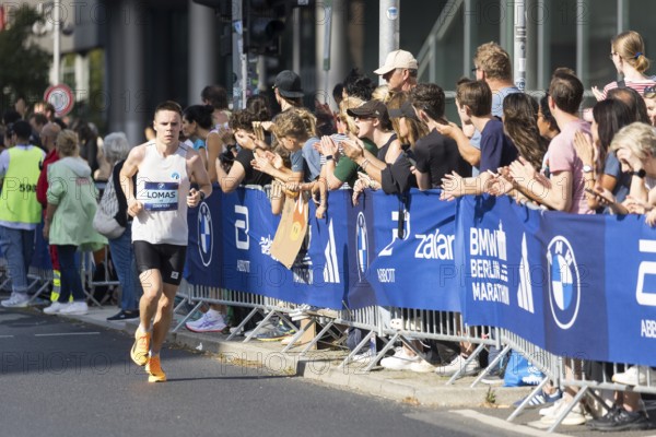 Erik Lomas (NOR), later in 23rd place, at KM38 in front of Potsdamer Platz at the 51st BMW Berlin Marathon 2025 on 21/09/2025