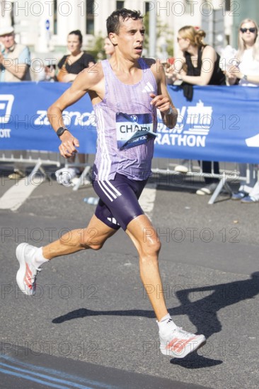 Hassan Chahdi (FRA), later in 6th place, at KM38 in front of Potsdamer Platz at the 51st BMW Berlin Marathon 2025 on 21/09/2025
