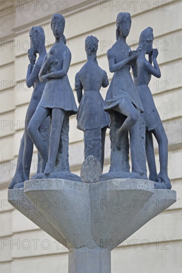 The five senses by Heinrich Apel 1972, modern art, sculpture group, bronze sculptures, human, perception, symbol, Martin-Luther-Platz, Magdeburg, Saxony-Anhalt, Germany