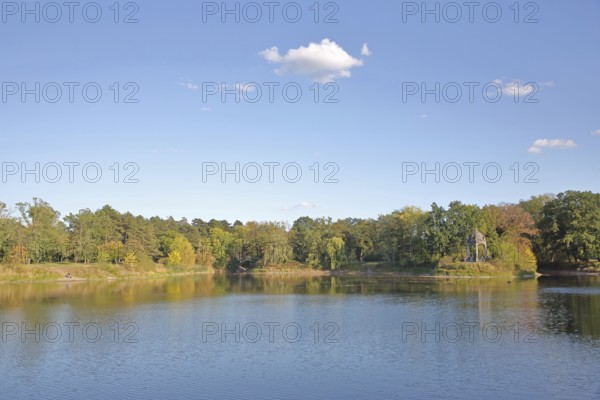 Adolf-Mittag-See with Venus Temple, landscape, Marieninsel, Rotehorn, municipal park, Rotehornpark, Magdeburg, Saxony-Anhalt, Germany