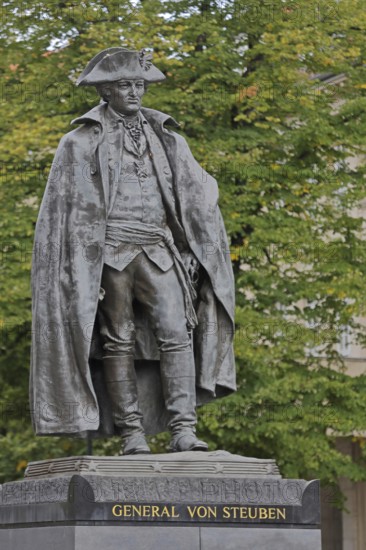Memorial to US General Friedrich Wilhelm von Steuben, uniform, hat, inscription, sculpture, Steuben memorial, Magdeburg, Saxony-Anhalt, Germany