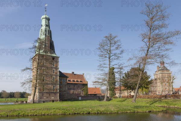 Historic moated castle, Renaissance Schloss Raesfeld, Freiheit Raesfeld, Münsterland, North Rhine-Westphalia, Germany