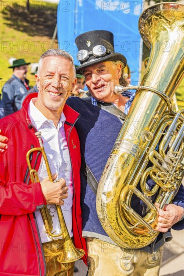 The musicians Roland Schleifer and Günter Höchtl from the music group Blechblosn, Wiesnwirte Platzkonzert, Festwiese, Theresienwiese, Oktoberfest, Munich, Upper Bavaria, Bavaria, Germany