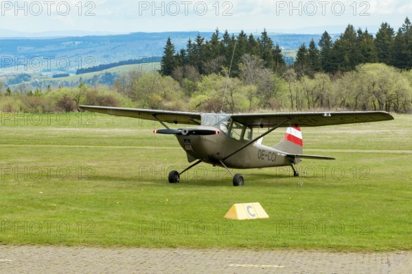 Cessna L-19 O-1 Bird Dog, painted like Austrian Air Force, Cessna 305A small single-engine light aircraft with boxer engine, sports aircraft propeller plane small aircraft, vintage aircraft, Wasserkuppe airfield, Gersfeld, Fulda district, Hesse, Germany