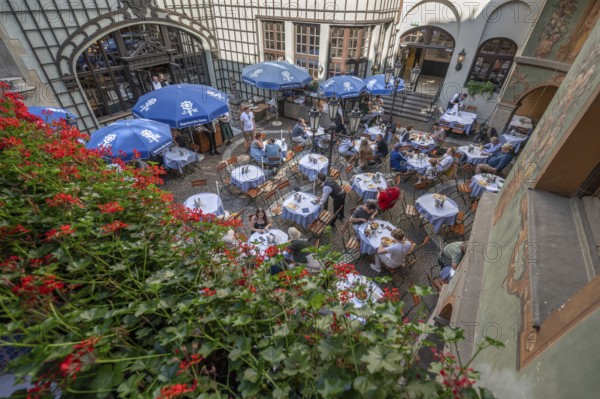 Beer garden in the inner courtyard of Augustiner Bräu, Munich, Bavaria, Germany