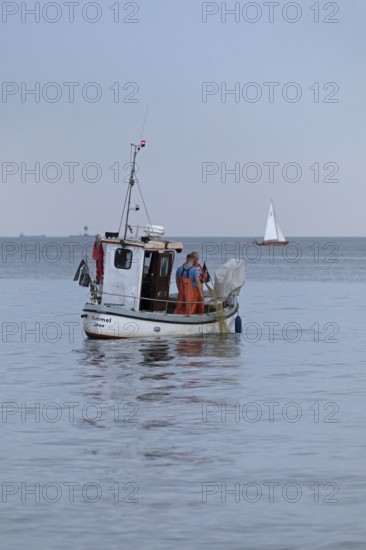 Fishing boat off Falckenstein Strand, Sailing boat, Kiel Fjord, Kiel, Schleswig-Holstein, Germany