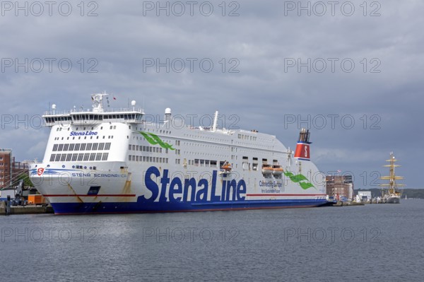 Stena Line ferry Stena Scandinavica, sail training ship Gorch Fock, harbour, Kiel, Schleswig-Holstein, Germany