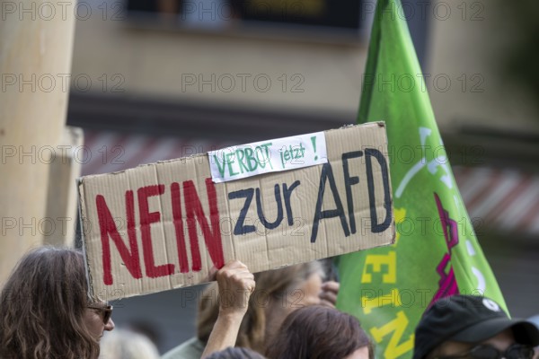 Counter-demonstration against the rally of AfD politician Joachim Paul in Ludwigshafen-Oggersheim***Picture: Sign with the inscription NO TO AFD