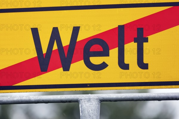 Town sign, traffic sign at the end of the village, end of the village world, close-up, inscription, crossed out, village on the Eiderstedt peninsula, North Frisia, Germany