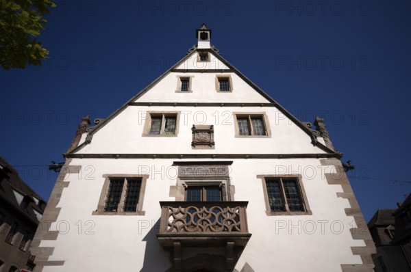 Halle aux Blés, former slaughterhouse and corn hall, market square, old town, Obernai, also Oberehnheim, Bas-Rhin, Grand-Est, Alsace, France