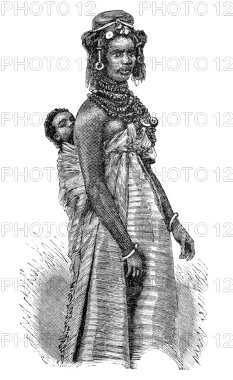 A woman with a baby on her back from the Pöth tribe, Fulani, also known as Fula or Peul, large ethnic group mainly indigenous to West Africa and the Sahel, Historical, authentic, digitally restored reproduction from a 19th century original, Record date not stated