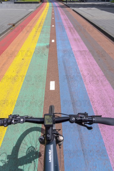 Rainbow cycle path through the university campus in Utrecht Science Park, 570 metres long, Utrecht University, Utrecht University of Applied Sciences and UMC Utrecht University Hospital, set an example for acceptance, equal treatment and safety of the LHBTIQ+ community Netherlands