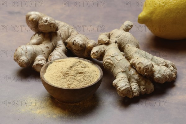 Ginger, ginger rolls and ginger powder, Zingiber officinale