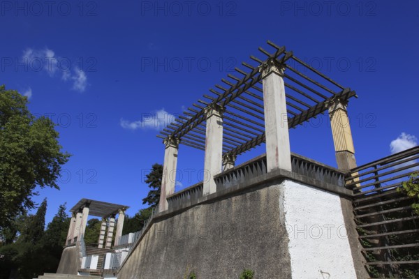 Pergola, in Putbus Castle Park on the island of Rügen, Vorpommern-Rügen district, Mecklenburg-Western Pomerania, Germany