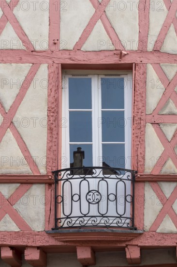 Half-timbered house façade in Chalon-sur Saone, Saône-et-Loire department in the Bourgogne-Franche-Comté region, Burgundy, France