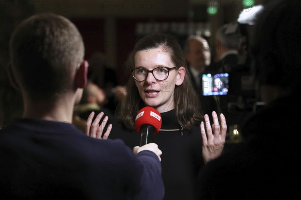 Jette Förster at the Prize for Civil Courage Against Right-Wing Radicalism and Anti-Semitism, 19th Charity Dinner Room of Names in Berlin's Hotel Adlon on 24.11.2025