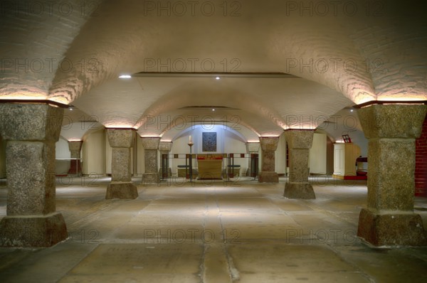 Interior view, bronze relief over altar, crypt, main evangelical church of St. Michaelis, Michel for short, Free and Hanseatic City of Hamburg, Germany