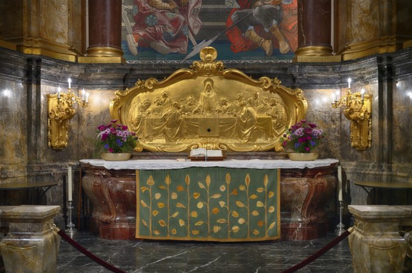 Interior view, choir, altar, main evangelical church of St. Michaelis, Michel for short, Free and Hanseatic City of Hamburg, Germany
