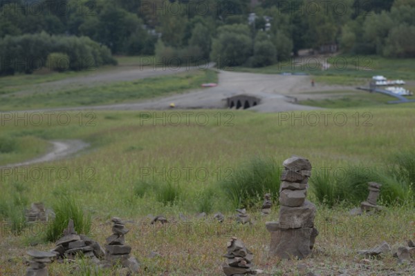 View of Old Bridge Asel, Edersee without water, Hesse, Germany