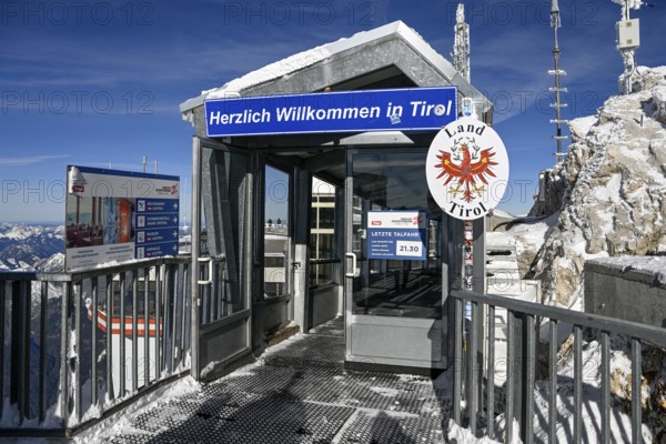 Border crossing to Austria at the mountain station of the Zugspitze cable car (2962 m), German side, municipality of Grainau, district of Garmisch-Partenkirchen, Bavaria, Germany