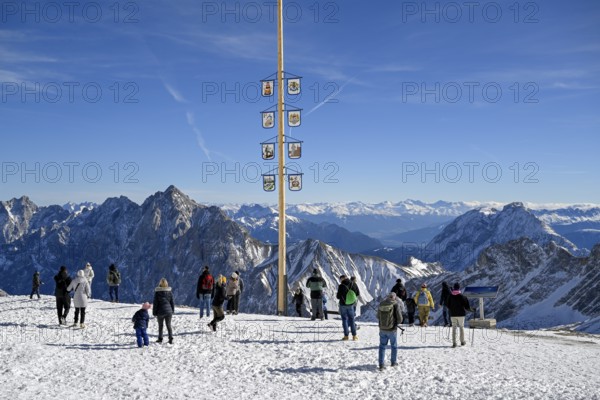 Tourists on Zugspitzplatt, Grainau municipality, Garmisch-Partenkirchen district, Bavaria, Germany