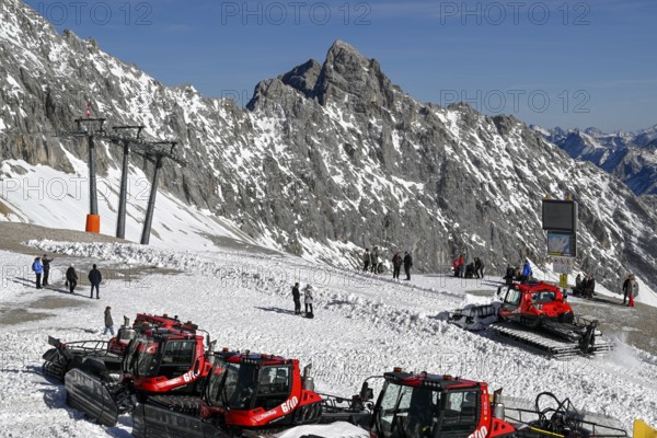 Snow groomers on Zugspitzplatt, Grainau municipality, Garmisch-Partenkirchen district, Bavaria, Germany