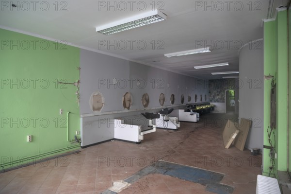 Abandoned hairdressing salon, Hanseatic City of Lübeck, Schleswig-Holstein, Germany