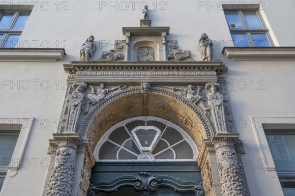 Detail of Tesdopf Portal, former wine shop, founded in 1678, Mengstr., Hanseatic City of Lübeck, Schleswig-Holstein, Germany