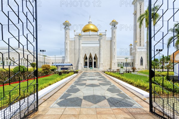 Masjid Omar Ali Saifuddien Mosque, Bandar Seri Begawan, Brunei