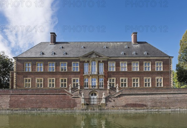 Baroque and moated castle Ahaus, today the seat of the Ahaus Technical Academy, Ahaus, Münsterland, North Rhine-Westphalia, Germany