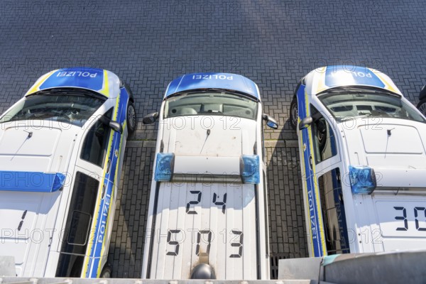 City center of Dortmund, in front of the main train station, Federal Police patrol car, North Rhine-Westphalia, Germany
