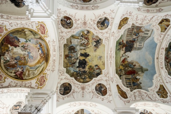 Interior view, church, Notre-Dame de l'Assomption, Rouffach, Haut-Rhin Department, Alsace, France