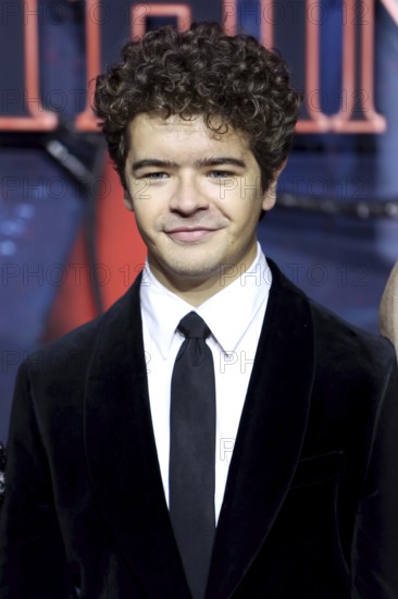 Gaten Matarazzo - Stranger Things Fan Event Season 5, Tempelhof Airport, Hangar 7, Berlin, 18.11.25