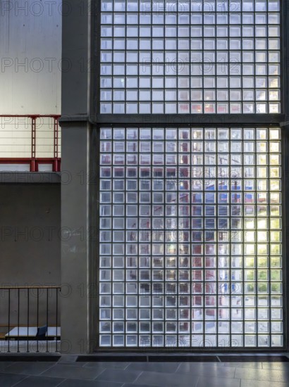 Wall made of glass blocks in the style of the 60s on the grounds of the Technical University of Berlin, Germany