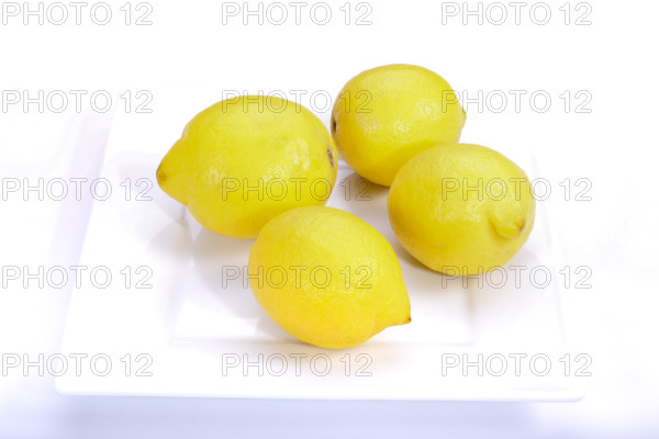 Cutters, lemons, citrus fruits, yellow, studio, food photography, Germany