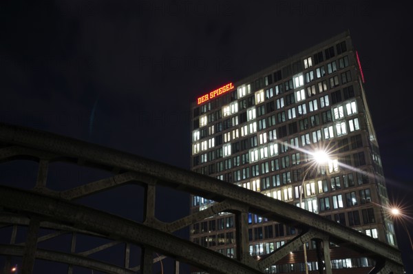 Night view, publishing house Der Spiegel, lettering, mirror building, Hafencity, Free and Hanseatic City of Hamburg, Germany