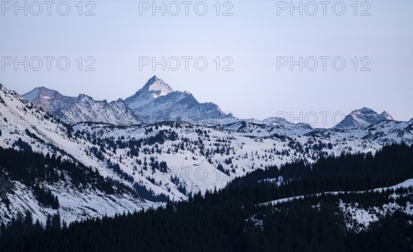 Summit of Grossglockner at sunset in winter, Hochbrixen, Brixen im Thale, Tyrol, Austria