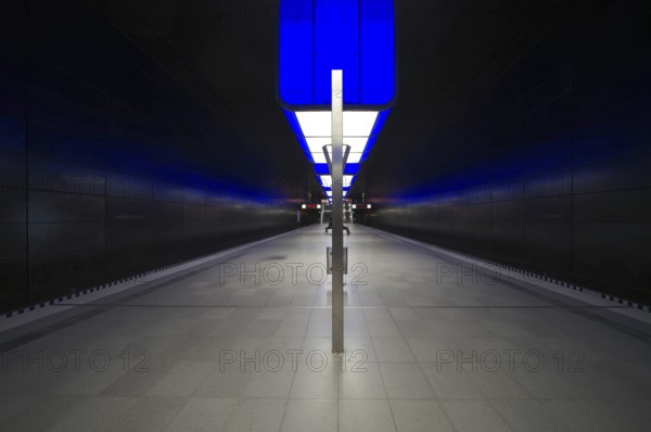 HafenCity University subway station, illuminated in color, blue, empty, platform, stop, train station, subway, public transport, HVV, Hamburger Verkehrsverbund, Hochbahn, public transport, Free and Hanseatic City of Hamburg, Germany