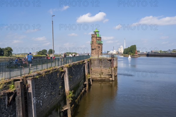 Lighthouse at Weser grain port, Molenturm Überseehafen-Süd auch mole beacon, Überseestadt, Bremen, Germany