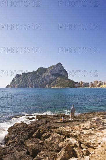 Rocks, Playa La Fossa-Levante, Penon de Ifach landmark, Calpe Valencia, Costa Blanca, Spain