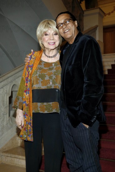 Judy Winter and Francis Winter at the eighth GÖTZ GEORGE PRIZE ceremony at the Kaiserin-Friedrich-Haus in Berlin on 15.11.2025